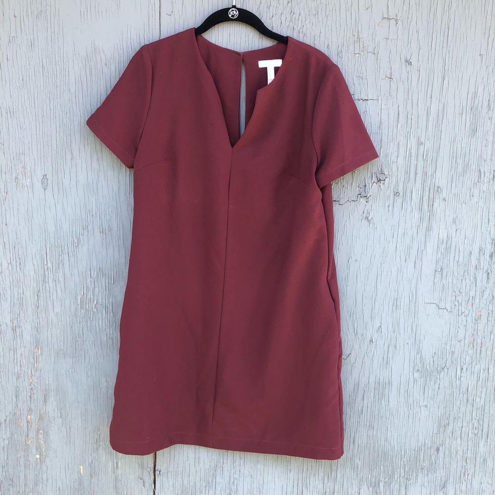 Merlot colored Leith dress with pockets (size M)
